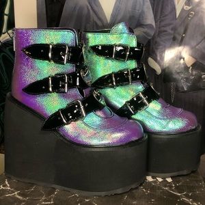 SOLD Demonia swing 105 green purple